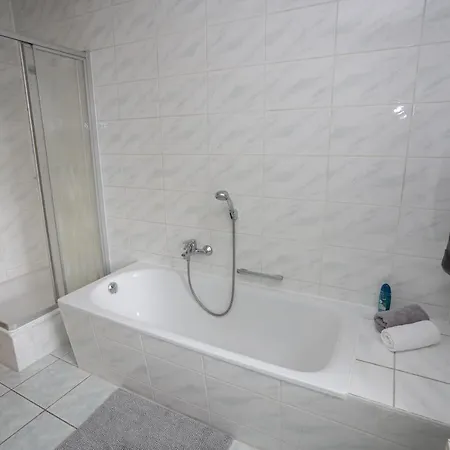 Fullhouse - - Z25 - 3 Beds - Smarttv - Nespresso Διαμέρισμα Κέμνιτς