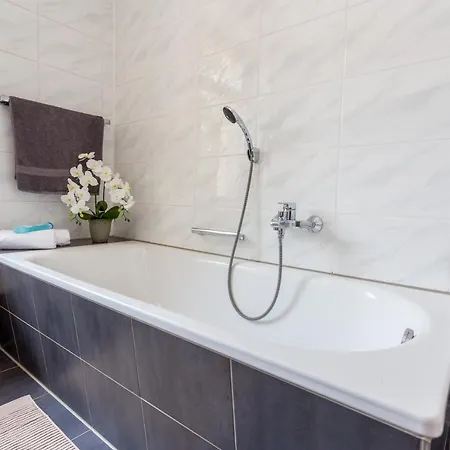 Διαμέρισμα Fullhouse - - Z25 - 3 Beds - Smarttv - Nespresso Κέμνιτς