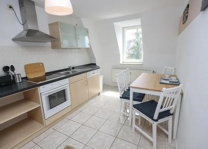 Fullhouse - - Z25 - 3 Beds - Smarttv - Nespresso * Chemnitz