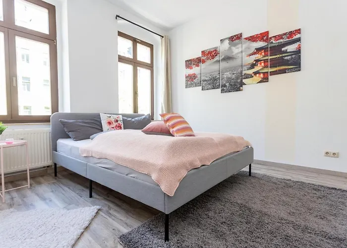 Fullhouse - - Z25 - 3 Beds - Smarttv - Nespresso * Chemnitz